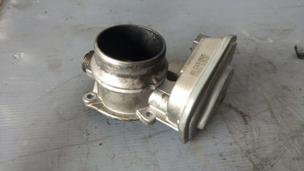 clapeta acceleratie 2.0 d d47d20a bmw serie 1 e81 e87 seria 3 e90 e92 serie 5 e60 e61 x3 x5  780437301