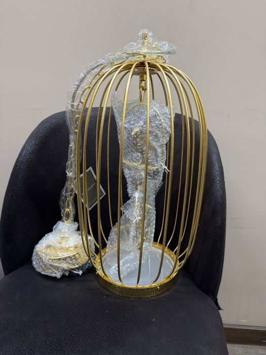 продам люстру птички в клетке