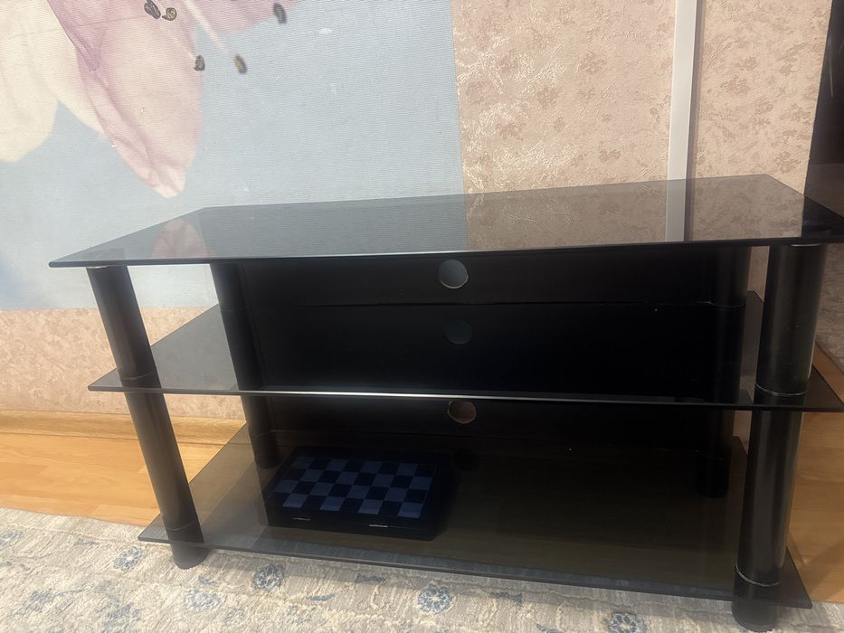 Тумба под телевизор