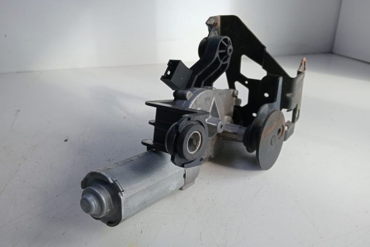 Motoras  stergator luneta 1397020059 BMW Seria 5 E60/E61 seria