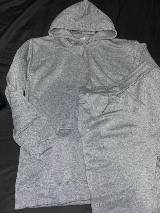 8000тг костюм на флисе