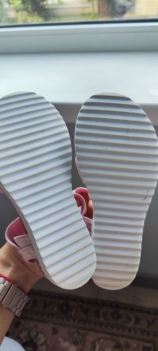 Босоножки на девочку