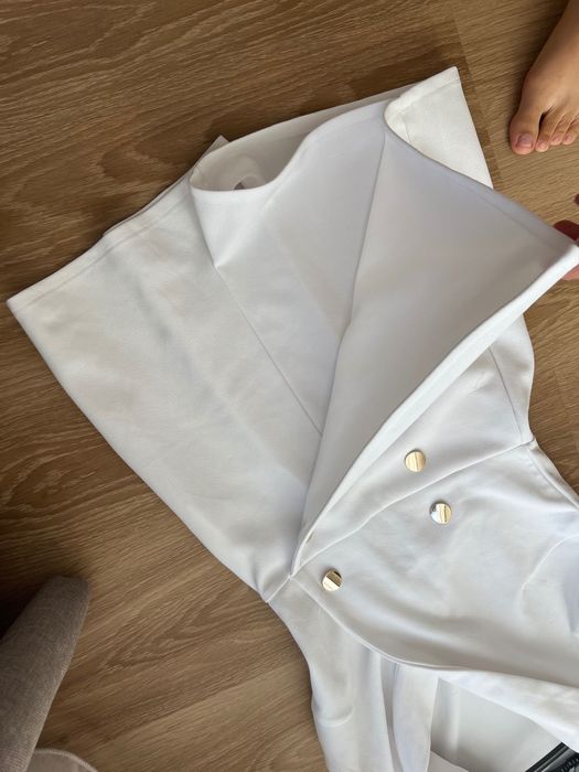 Спортно елегантна рокля