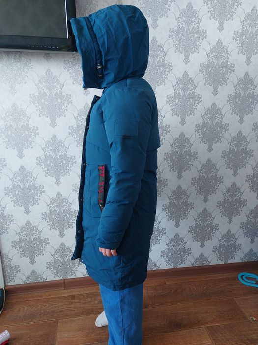 Продам зимнюю куртку