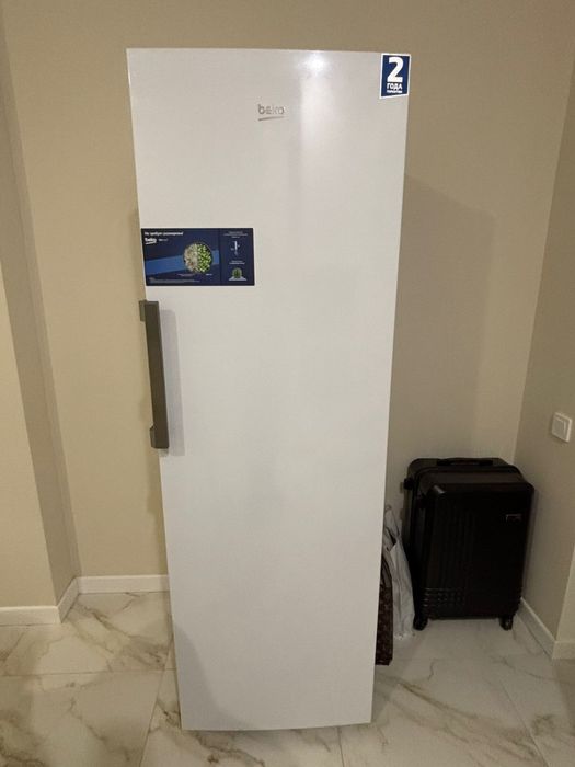 Продам морозильник BEKO