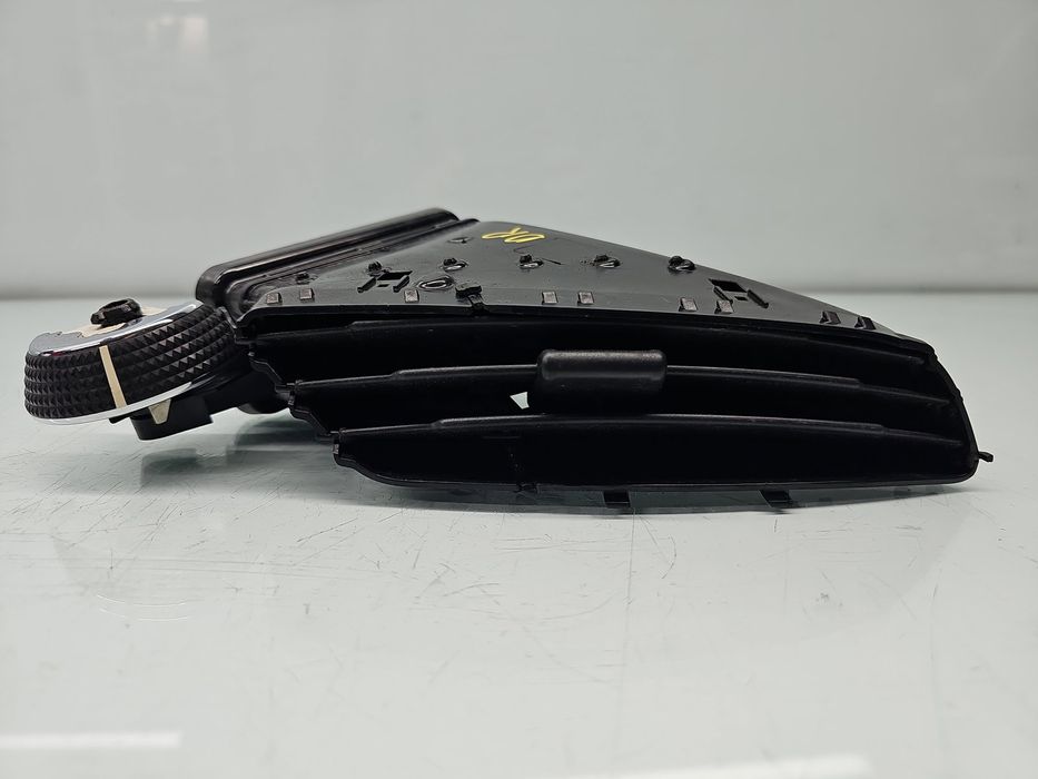 Grila aerisire centrala dreapta Ford C-Max 2 [Fabr 2010-2015] 07466-00