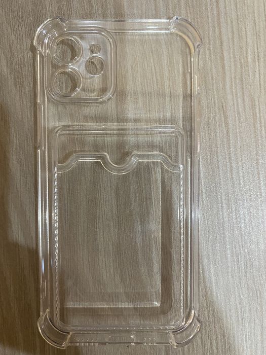 Продам чехол для айфон 12