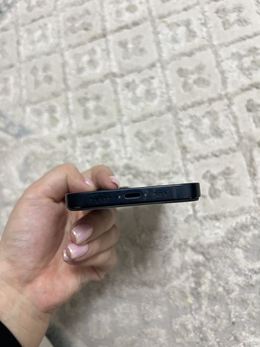 Айфон 13 синий 128 гб 80% ёмкость