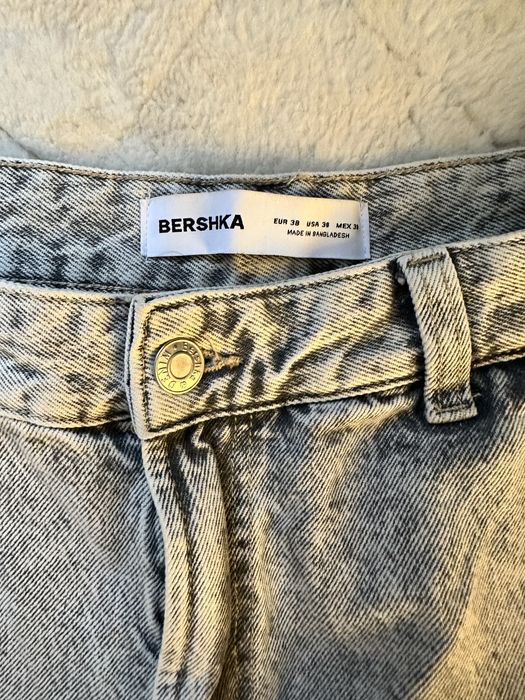 Blugi cargo bershka