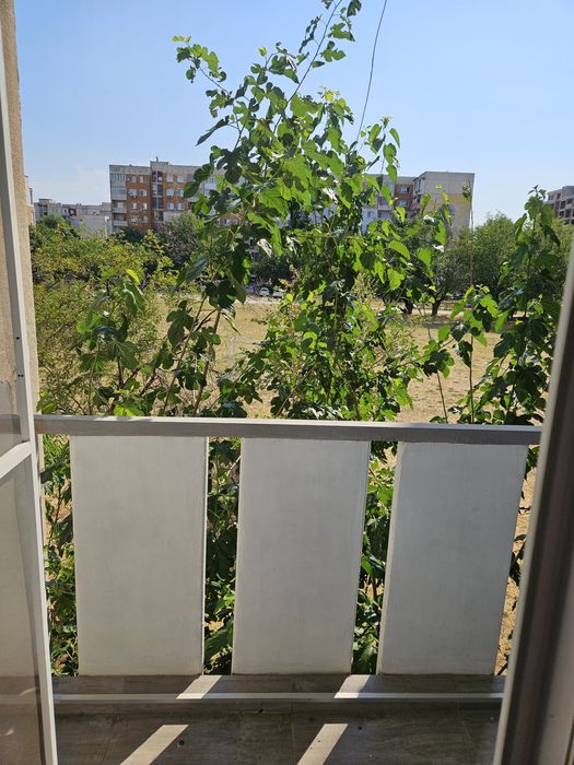 Продава се Едностаен апартамент в Пловдив, Тракия - 36 кв.м за 1795 €/кв.м - Снимка #2