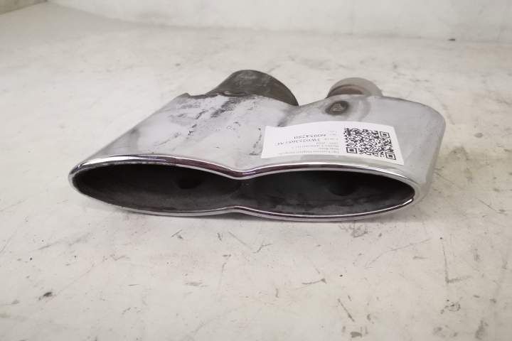 Оригинален изпускателен накрайник Ляв в добро състояние Бентли Контине