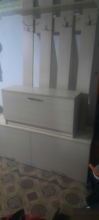 Продам Прихожку Отличном состоянии