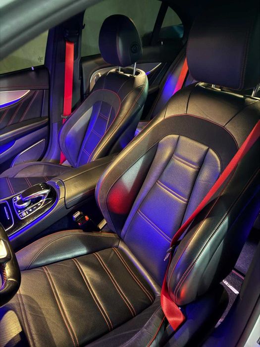 Mercedes Benz E 43 AMG