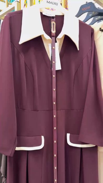 Шикарное бордовое платье