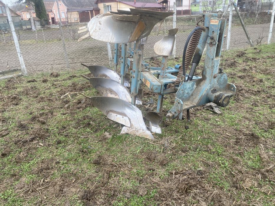 Vand plug cu 3 brazde