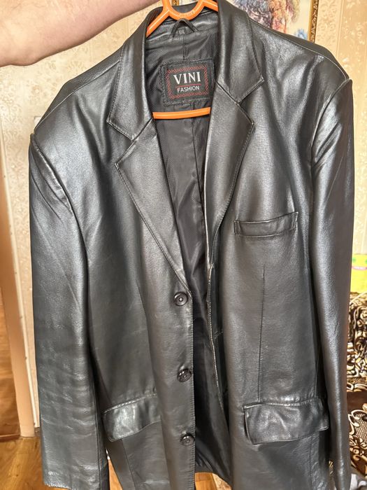 Продается верхняя одежда !