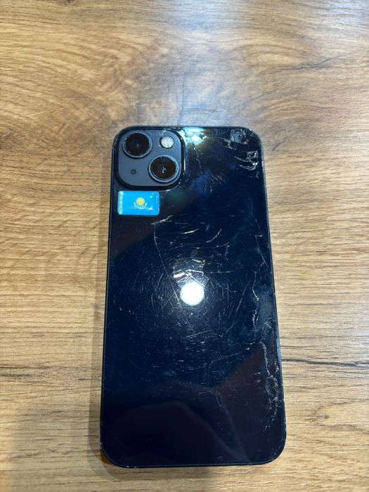 Продам iphone 13 256гб