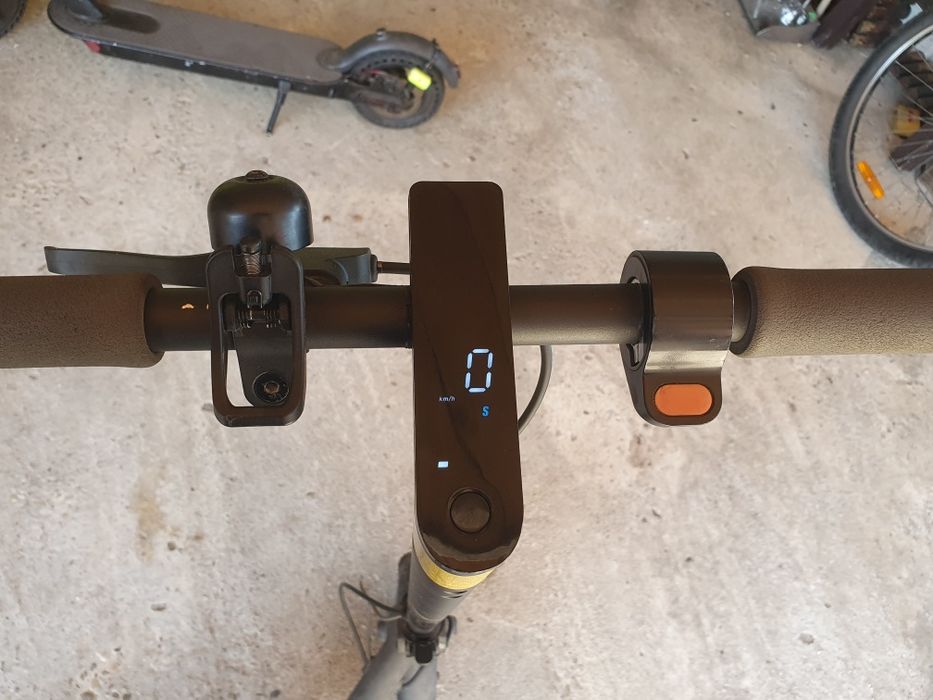 Trotinete X1 folosită trei săptămâni