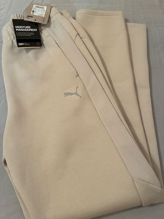 Ново Puma EVOSTRIPE pants дамско долнище Пума дамски панталони спортни