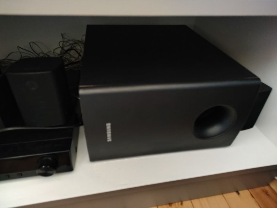 Две система за домашно кино