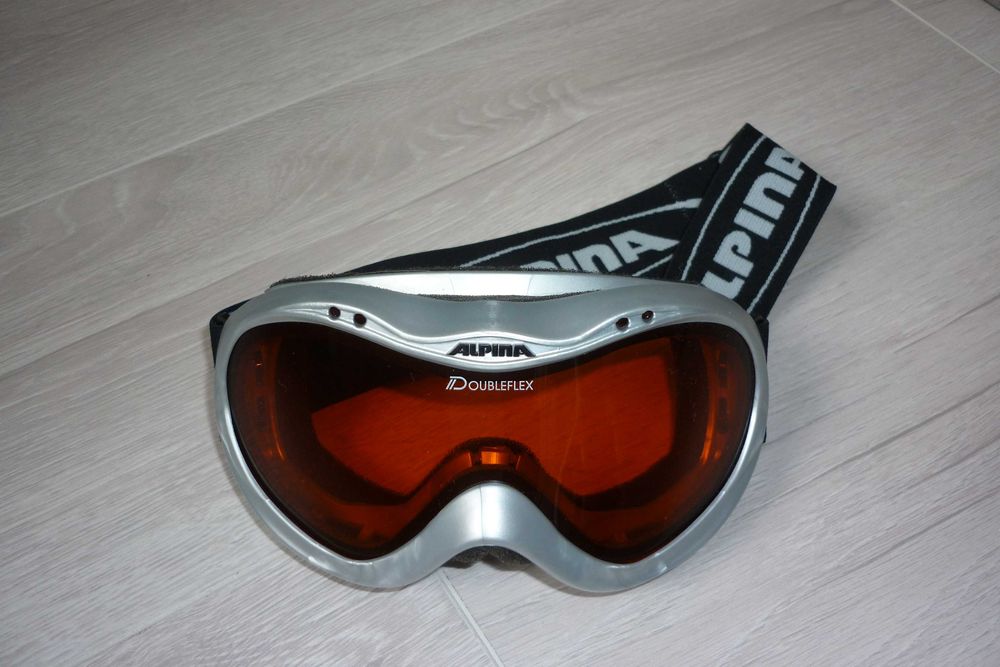 Маркови ски очила "ALPINA"