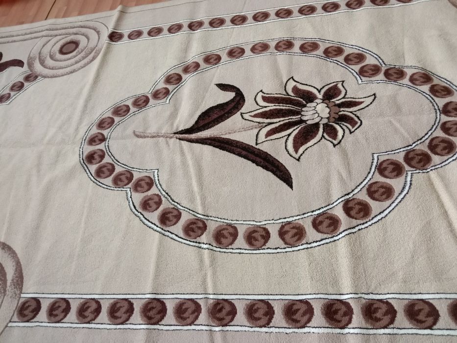 Продам ковёр размер 3 на 4