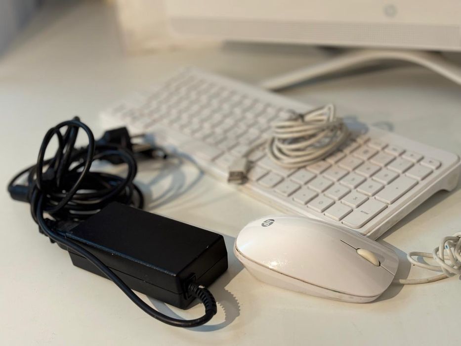 продам моноблок HP в полном оригинальном комплекте