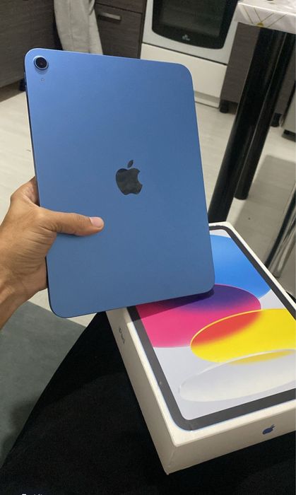iPad a16 продается