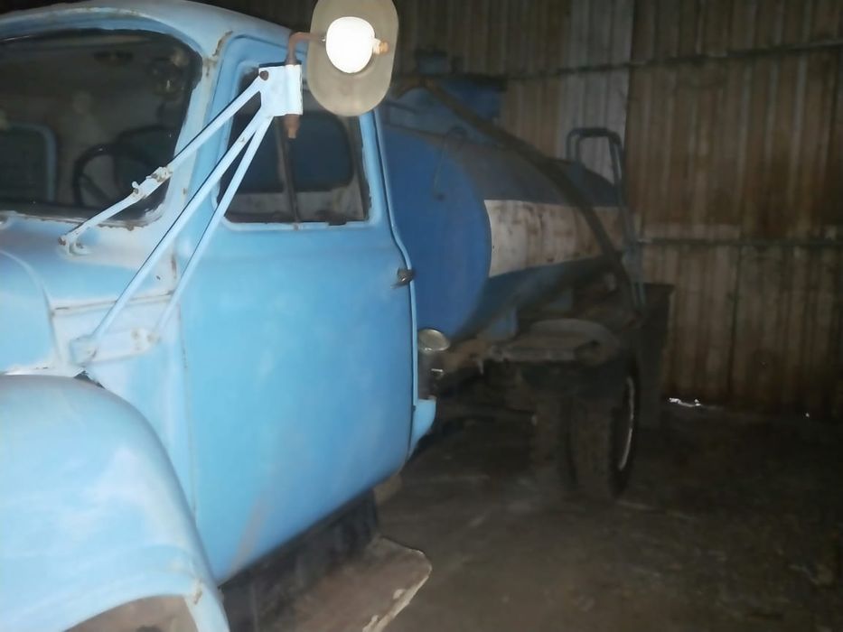 Топливозаправщик автоцистерна