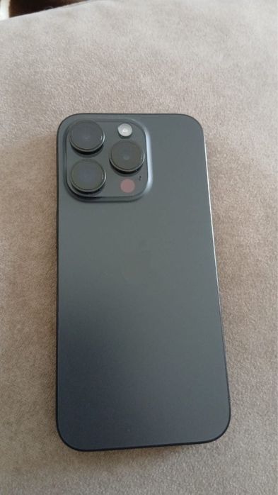 Продаи Айфон 15 про блек титан 128г