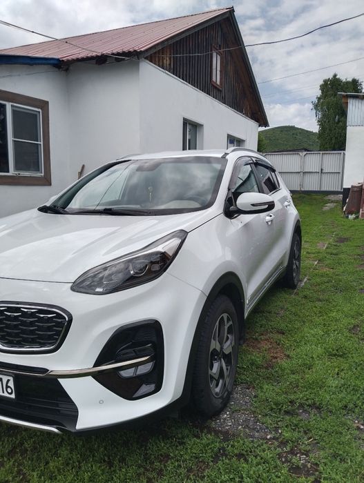 Машина KIA Sportage