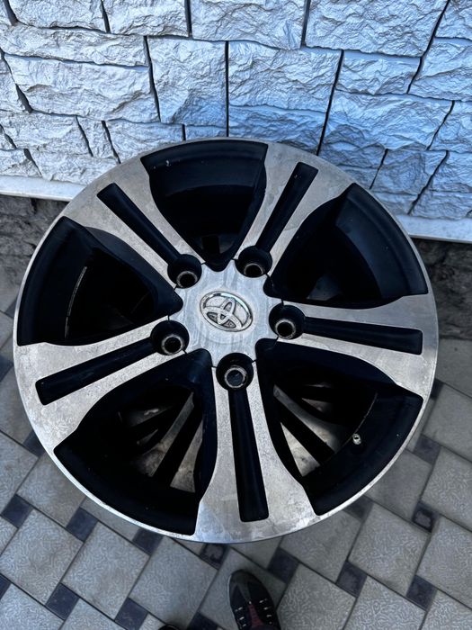 Диск R18 б/у Toyota Lexus