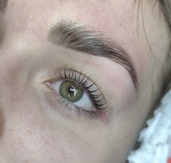 Ламинирование ресниц и бровей