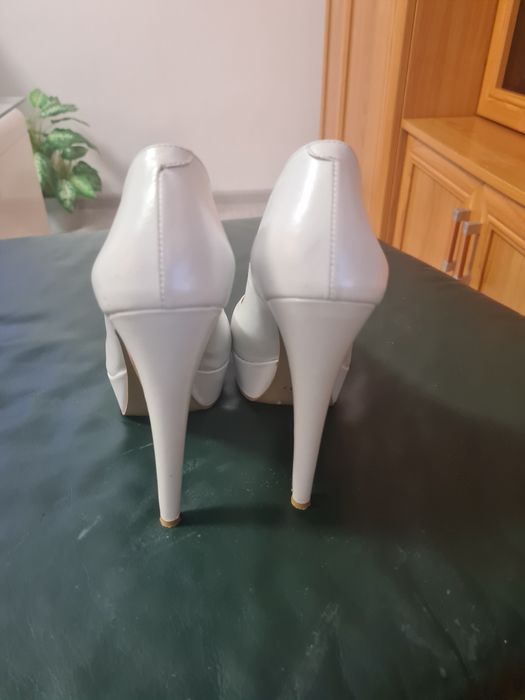 Pantofi de dama Stillo