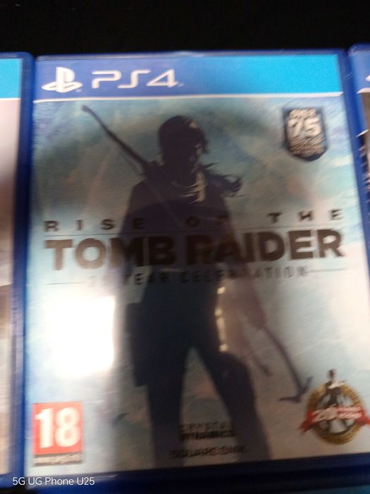 Продавам игри една бройка 35 лв. почти са чисто нови и малко ползвани