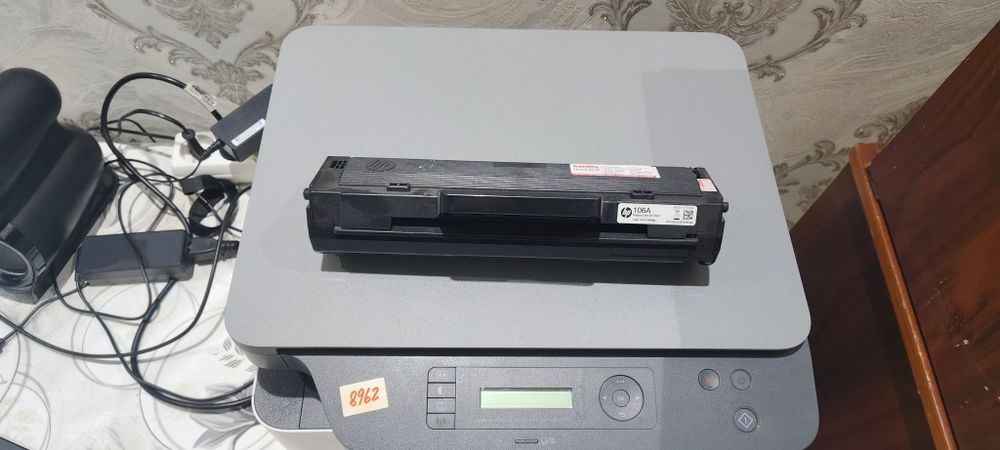 Принтер UP laser MFP 135 w продаётся с 2шт картриджем. Почти новый