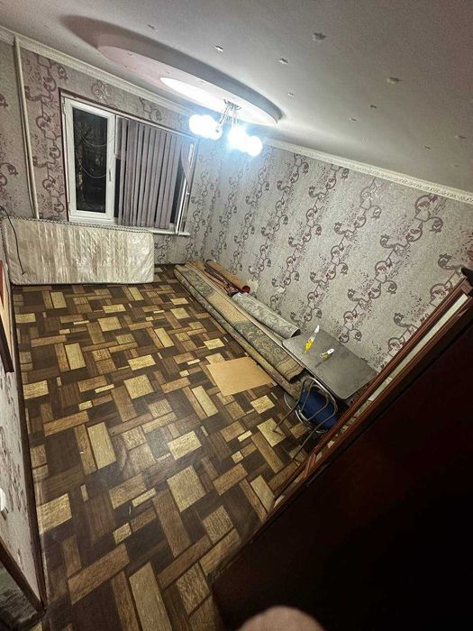 3- комнатная на Чиланзаре 23квартал, б-н 6х2