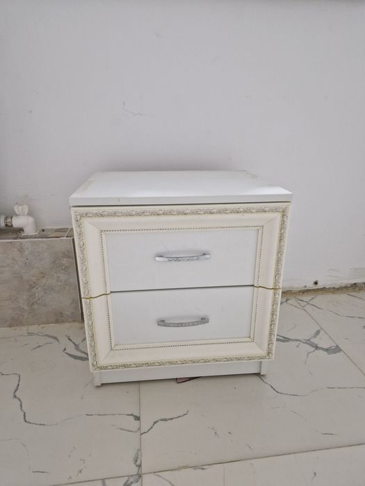 Тумба и комоды в хорошем состояние