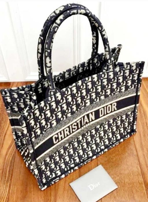 Дамска маркова голяма чанта