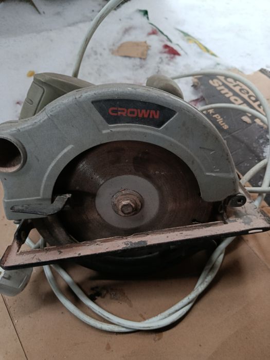 Пчёлка Краун перестал работать