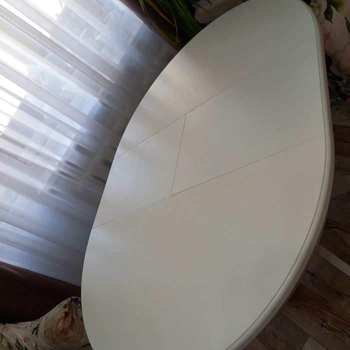 Стол раздвижной новый