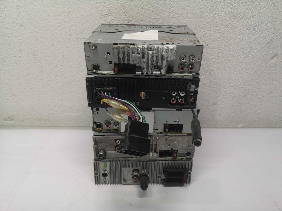 Радио за кола - ЛОТ / С ПРОБЛЕМ