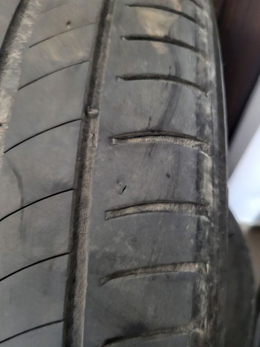 Anvelope Michelin Primacy 3, pentru vară, 245/45/R18, 100y, protecție jantă, omologare  BMW sau Mercedes