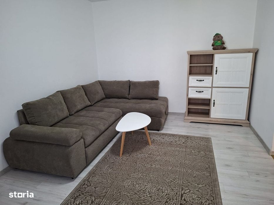 Apartament trei camere, et. 3/4, C-tin Brâncuși-Curtea de Apel