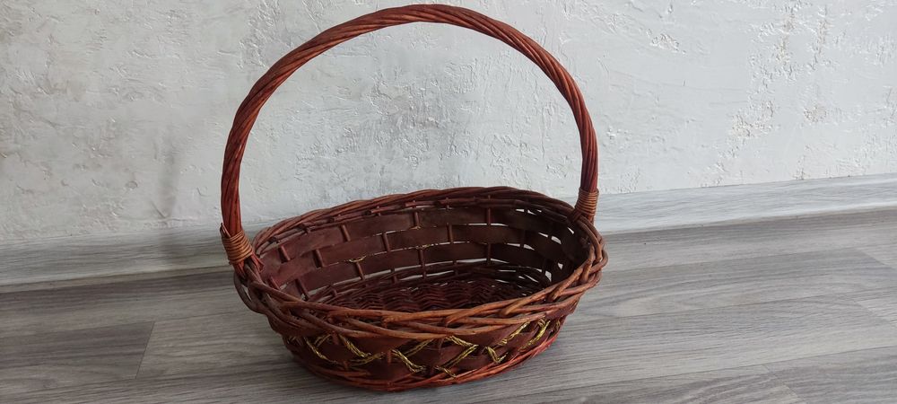 Продам корзину для цветов