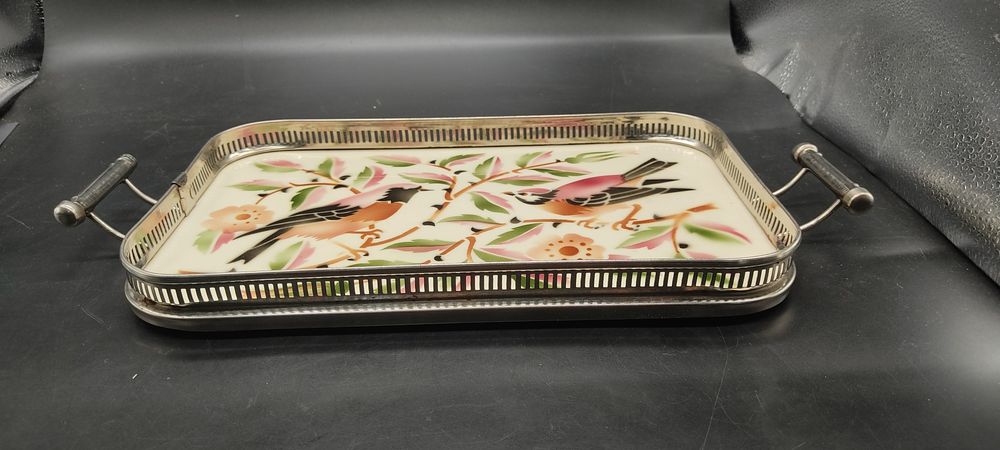 Антикварный поднос