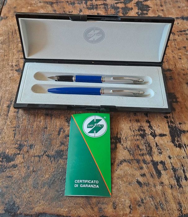писалка и химикалка Сапи Sapi комплект сребро със синьо Италия в кутия
