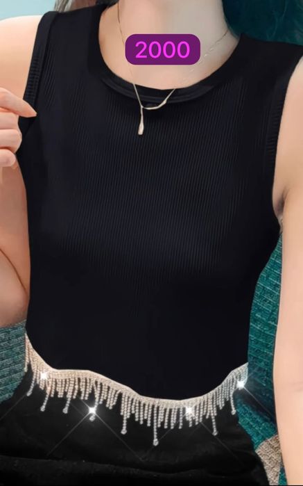 Продаю одежду на фото