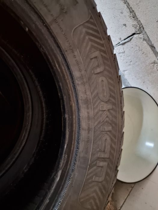 Jante tabla 5x112 195/65 R15 plus cauciucuri iarna