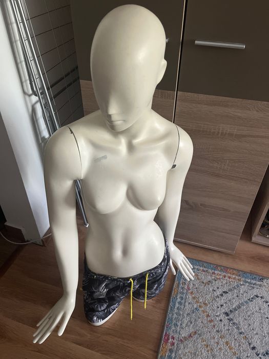 Manechin femeie fibră de sticlă